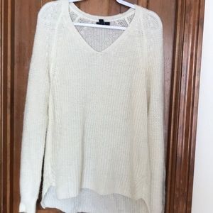 Gap knitted v neck sweater
